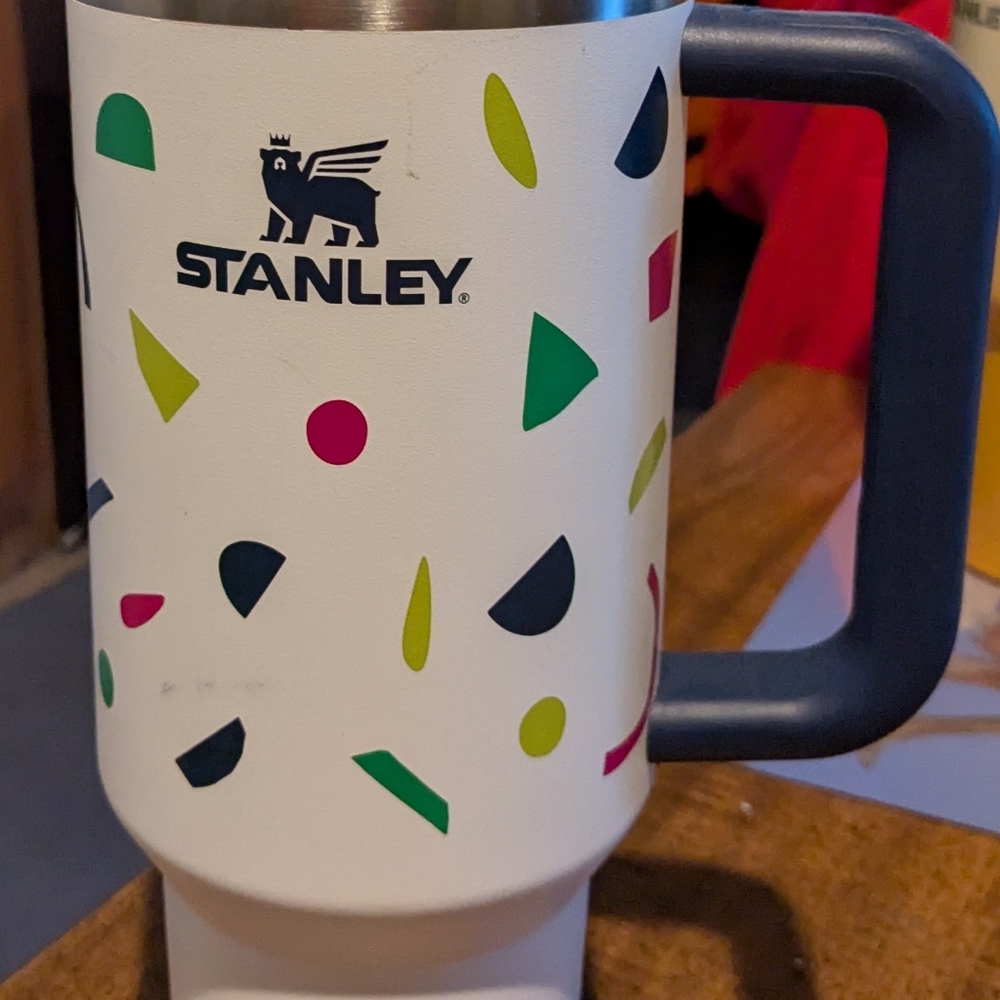 Stanley White Mug with Multicolor Design 40oz